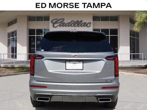 2025 Cadillac XT6 Luxury FWD