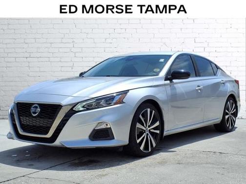 2020 Nissan Altima SR FWD