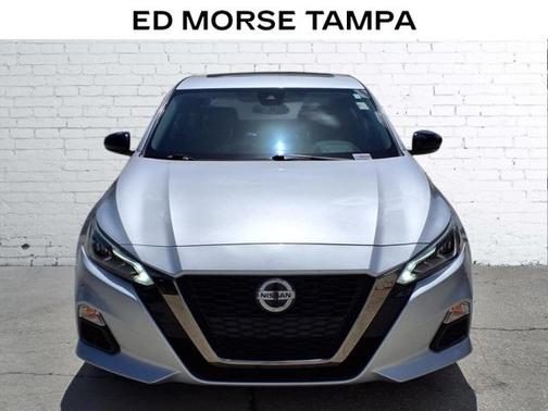 2020 Nissan Altima SR FWD