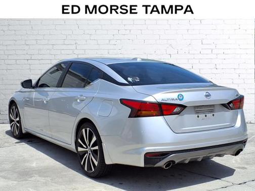 2020 Nissan Altima SR FWD