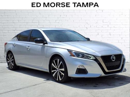 2020 Nissan Altima SR FWD