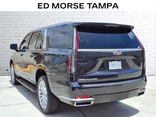 2024 Cadillac Escalade ESV Luxury