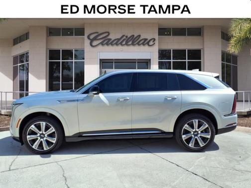 2025 Cadillac Escalade Luxury