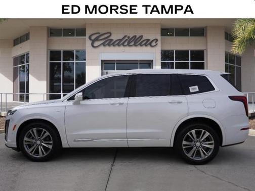 2025 Cadillac XT6 Premium Luxury FWD