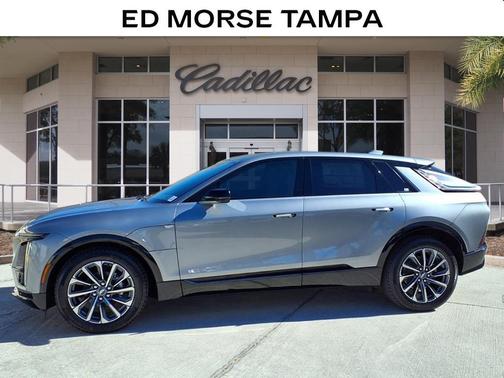 Argent Silver Metallic 2026 Cadillac LYRIQ Sport