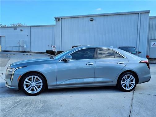 2024 Cadillac CT4 Luxury