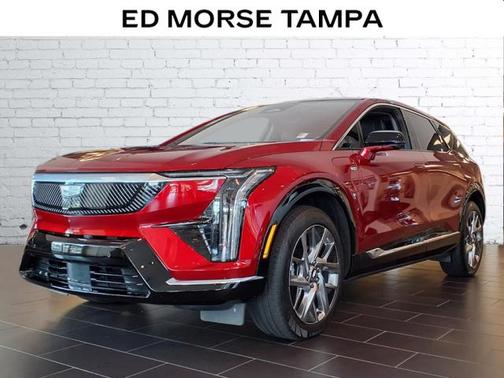 2025 Cadillac OPTIQ Luxury 1 AWD
