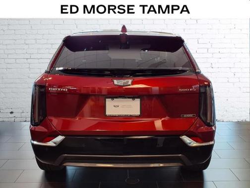 2025 Cadillac OPTIQ Luxury 1 AWD