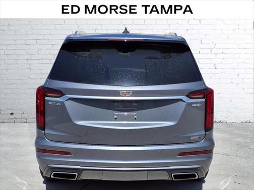 2022 Cadillac XT6 Premium Luxury FWD