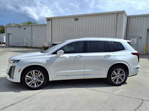 2024 Cadillac XT6 Premium Luxury FWD