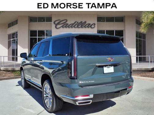 2026 Cadillac Escalade Luxury