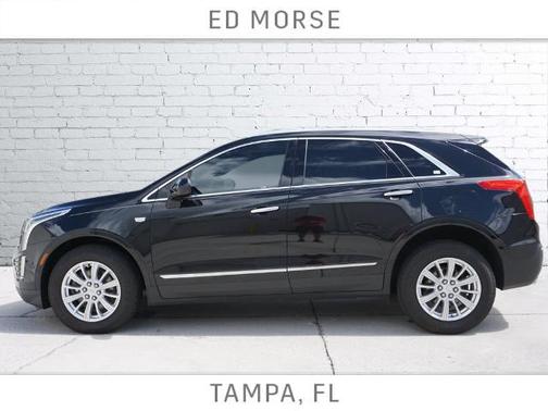 Stellar Black Metallic 2018 Cadillac XT5 Base
