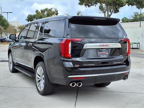 2024 GMC Yukon XL Denali