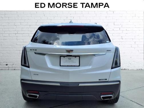 2022 Cadillac XT5 Sport