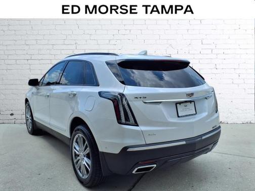 2022 Cadillac XT5 Sport