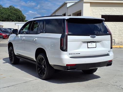 2024 Cadillac Escalade Sport
