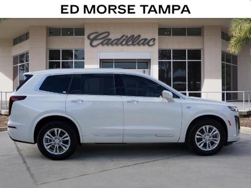 2025 Cadillac XT6 Luxury FWD