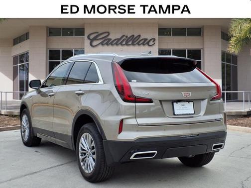 2025 Cadillac XT4 Premium Luxury