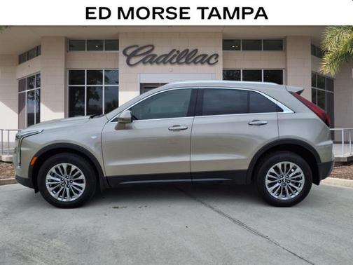 2025 Cadillac XT4 Premium Luxury