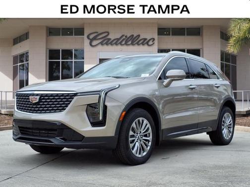 2025 Cadillac XT4 Premium Luxury
