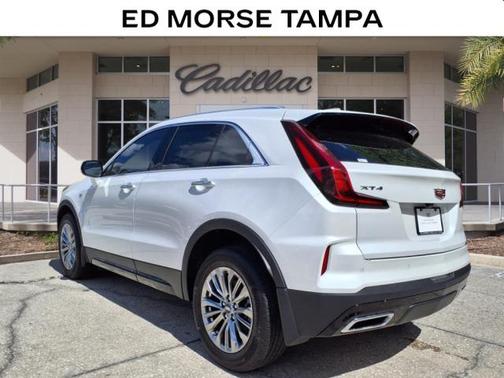 2025 Cadillac XT4 Premium Luxury