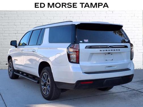 2023 Chevrolet Suburban 4WD Z71