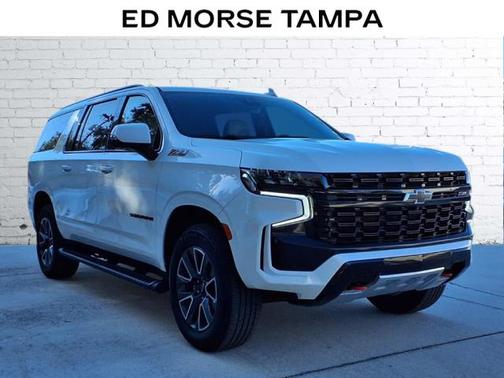 2023 Chevrolet Suburban 4WD Z71