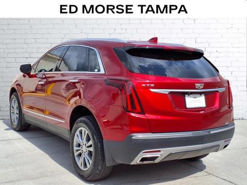 2022 Cadillac XT5 Premium Luxury