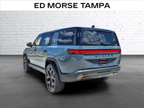 Forest Green 2025 Rivian R1S Ascend Tri Motor Max Pack