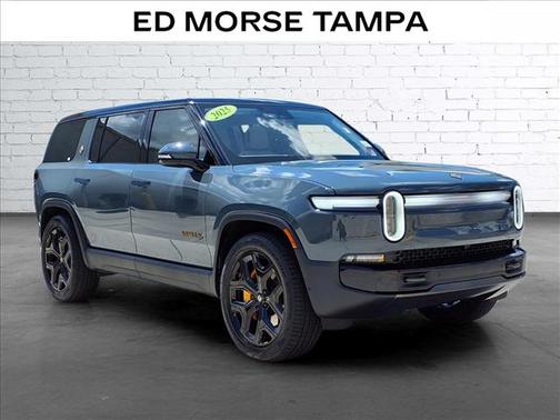 Forest Green 2025 Rivian R1S Ascend Tri Motor Max Pack