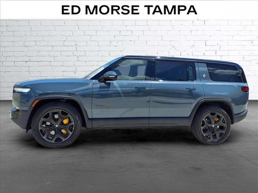 Forest Green 2025 Rivian R1S Ascend Tri Motor Max Pack