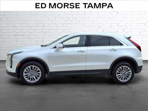 Crystal White Tricoat 2024 Cadillac XT4 Premium Luxury