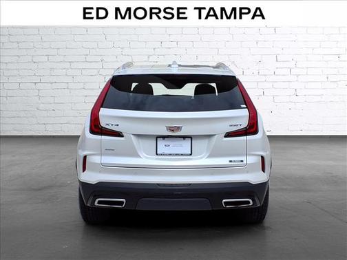 Crystal White Tricoat 2024 Cadillac XT4 Premium Luxury