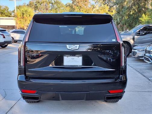 2023 Cadillac Escalade ESV Sport