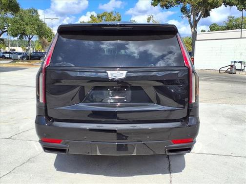 2023 Cadillac Escalade ESV Sport