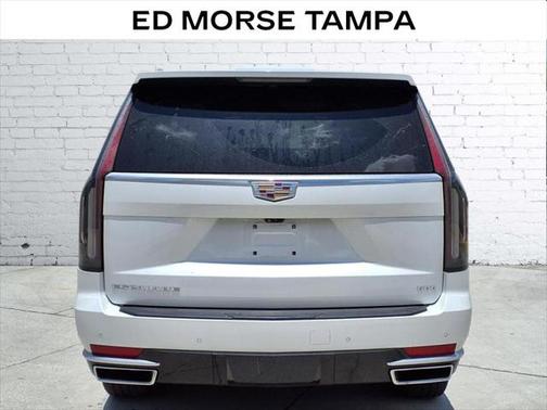 2022 Cadillac Escalade Premium Luxury
