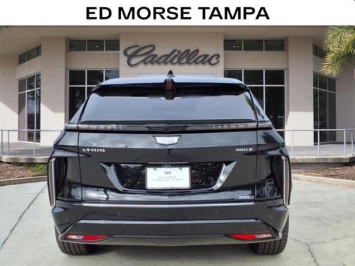 2025 Cadillac LYRIQ V