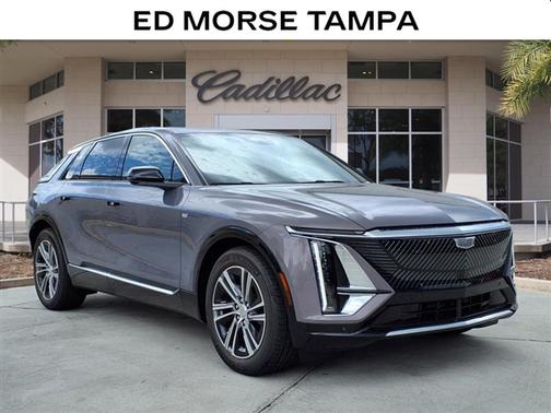 2025 Cadillac LYRIQ V