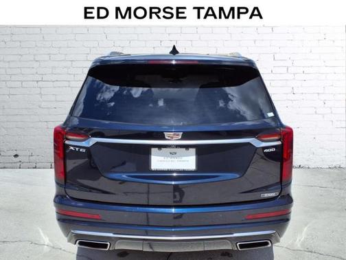 2021 Cadillac XT6 Premium Luxury FWD