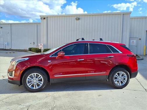 2026 Cadillac XT5 Luxury