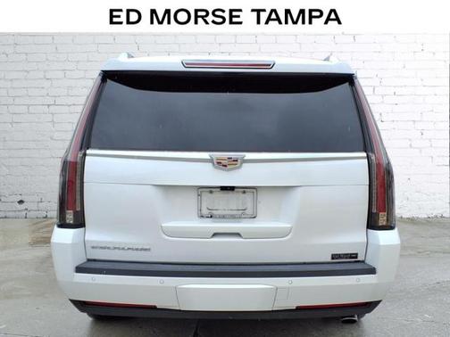 2020 Cadillac Escalade ESV Luxury