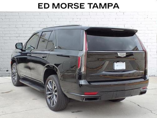 2022 Cadillac Escalade Sport