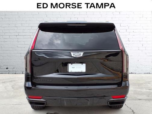 2022 Cadillac Escalade Sport