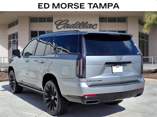 Argent Silver Metallic 2026 Cadillac Escalade Sport Platinum