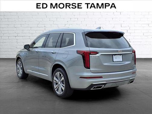 Argent Silver Metallic 2024 Cadillac XT6 Premium Luxury FWD