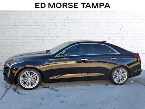 2023 Cadillac CT4 Premium Luxury