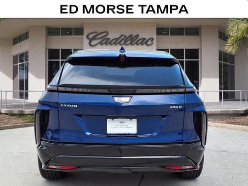 2025 Cadillac LYRIQ V