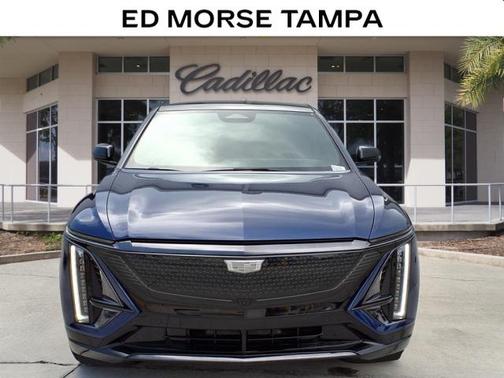 2025 Cadillac LYRIQ V