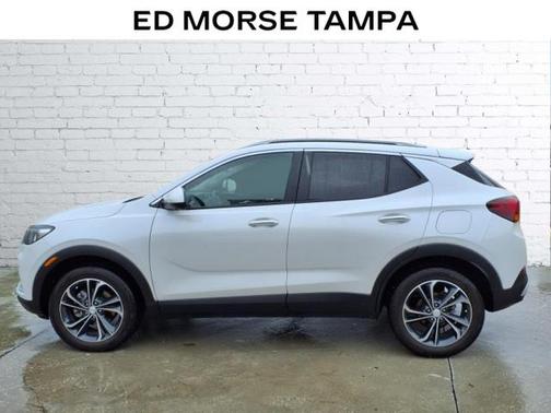 2022 Buick Encore GX Select