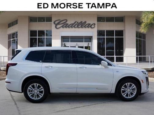 2025 Cadillac XT6 Luxury FWD